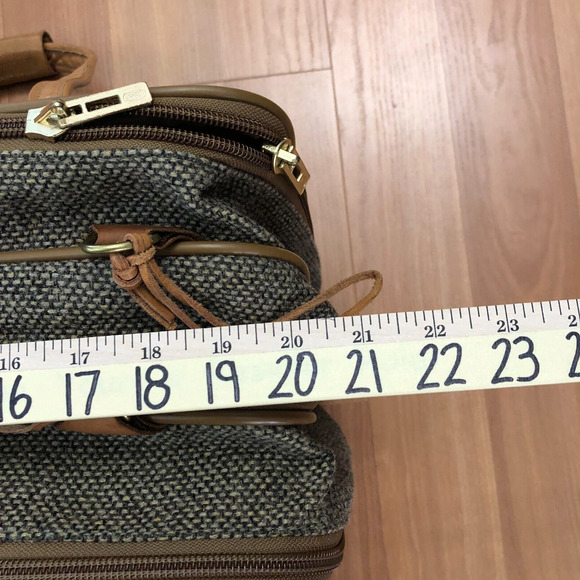 Vintage Hartmann Tweed Tote Walnut 20x12x9 MISSING STRAP - Picture 16 of 16